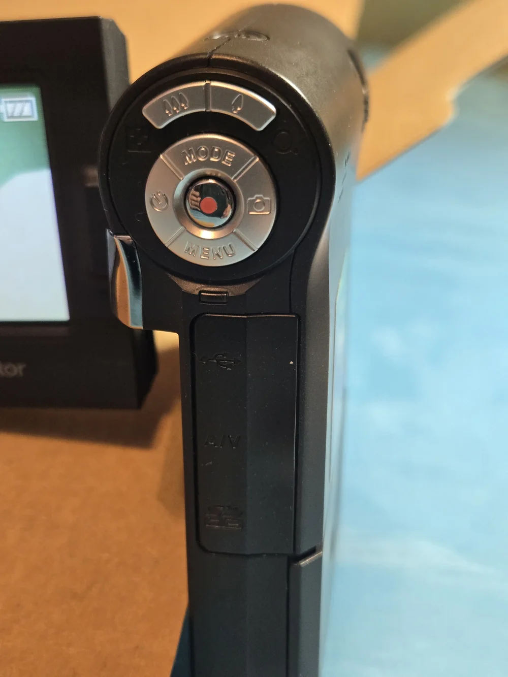 SVP  HDDV -2300 Video Camcorder Handicam Camera Digital 5MP Resolution Zoom Lcd